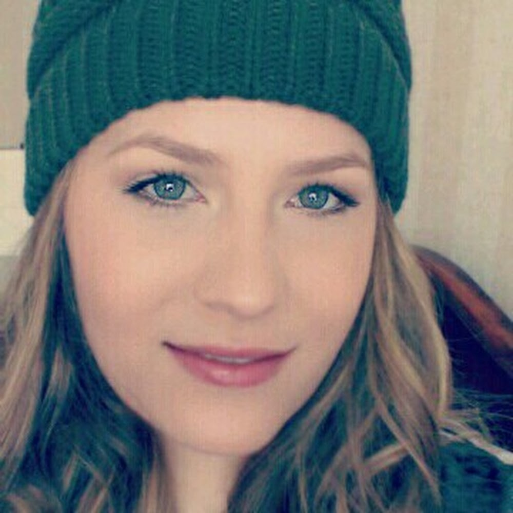 Meet your Posher, Christie